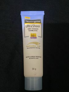 Neutrogena Ultra Sheer Sunscreen(sealed)