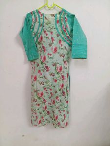 women kurta set with dupatta