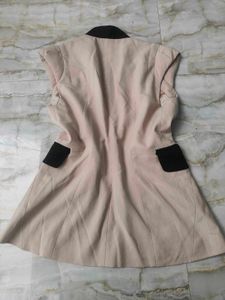 Sleeveless Blazer