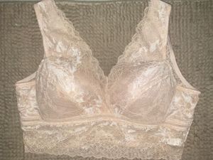 Romantic Bloom -Lace Bralette - Size XL