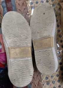 Used Canvas Ballerinas