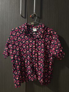 Patterned Short Sleeve Top