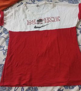 Nike Graphic Tee