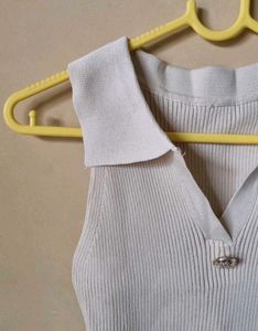 Nude Vest