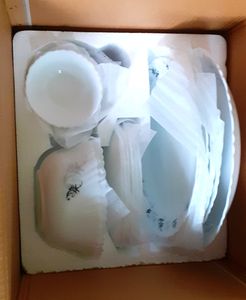 Dinner Ware Of 23 Pieces Set