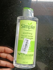 Simple Soothing Facial Toner