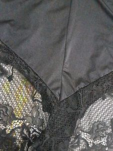 (1133)Lace Detail Bodysuit