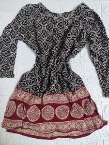 Patterned Long Sleeve Short Kurta