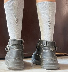 Used Girl Black Combat Boots