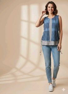 ‼️FREE DELIVERY‼️Striped Sleeveless Top