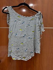 Trendy Top