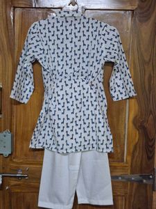 Cute Unisex Kurta Set ( Avl Sizes 2-7 Years)