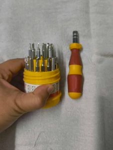 31 In 1 Multi-function Toolkit + Free Screwdriver
