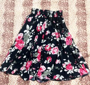 Floral Black MidiSkirt with Stretch Waistband🌙