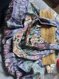 Floral Print Straw Tote Bag