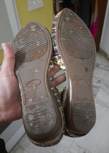 Ethnic Bellies 40