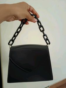 Chic Black Chain Handle Bag