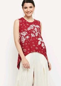Stylish Maroon Floral Top