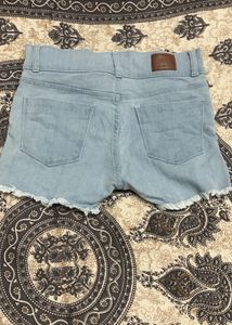 Blue Jeans Short 28 Size