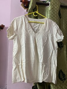 AND white Regular Fit Top