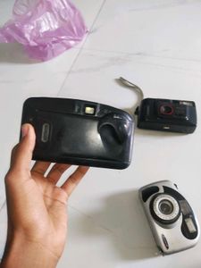 Vintage Point &amp; Shoot Camera Bundle