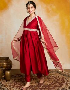 Elegant Red Kurta Set