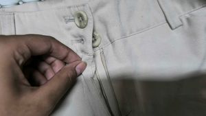 Printed Top &amp; Beige Pants Set