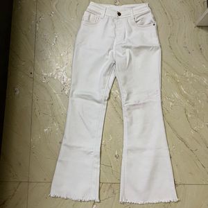 KASSUALLY - White Bootcut Jeans