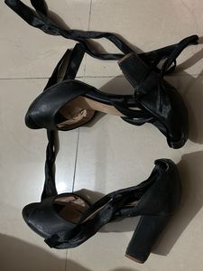 Long Ribbon Type Heels 👠