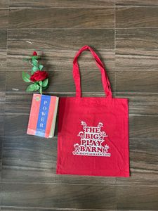 Red Graphic Print Tote Bag
