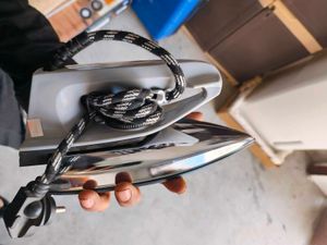 Bajaj DuraGlide Soleplate Iron