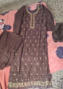 Combo Dimond Nd Tubelight Chikankari Suit Set