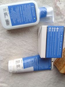 The Derma Co..