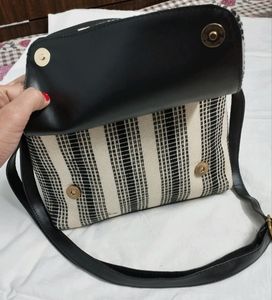 🆕 Beautiful Sling Bag👜..    women, beauty, forever21, handbags, bags, shein,  jaipurjewelry, party wear, Accessories, Zara