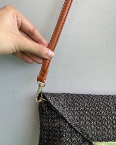 Premium Quality Envelope Straw Sling Bag