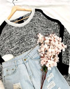 Comfy Knit Sweater &amp; Jeans D