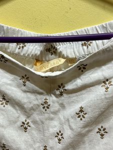 Avaasa Regular Fit Straight Pant Size XXL