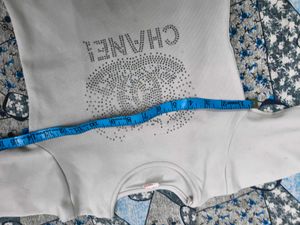 Off White Smart Top For 4-5; Years Girl