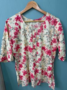 Short Kurti For Women .