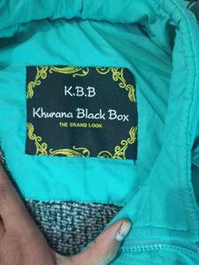 Stylish Sleeveless Vest