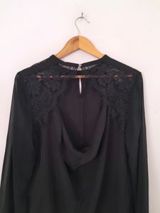 Black Top (Women's)