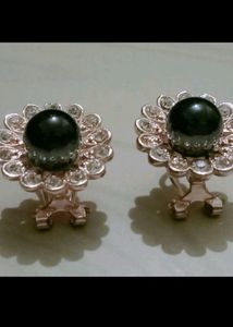 Combo Studs And Hair Mask