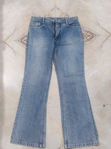 Bootcut Denim Jeans !!!
