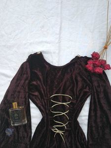 Winters Corset Back Elegant Kurti🤎