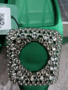Elegant Green Ballet Flats