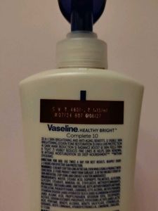 Vaseline Healthy Bright Body Lotion