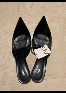 ZARA Patent Effect Mules