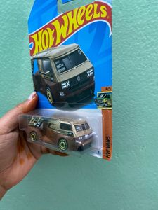 Hot Wheels VW T3 Custom