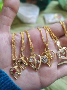 Beautiful Pendant With Chain ⛓️