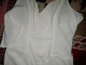 Elegant White Maxi Dress